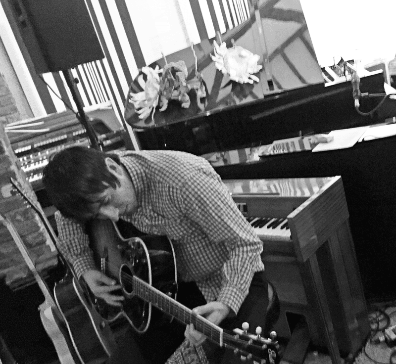 GUITAR LESSON - PAUL WELLER'S STUDIO